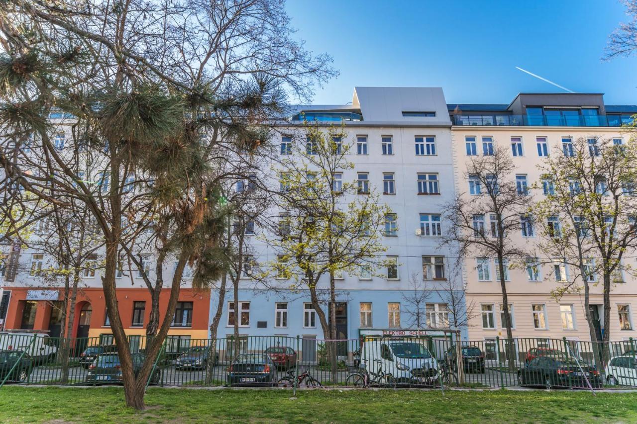 Herzlich Willkommen - Kuess Die Hand 3 Відень Екстер'єр фото